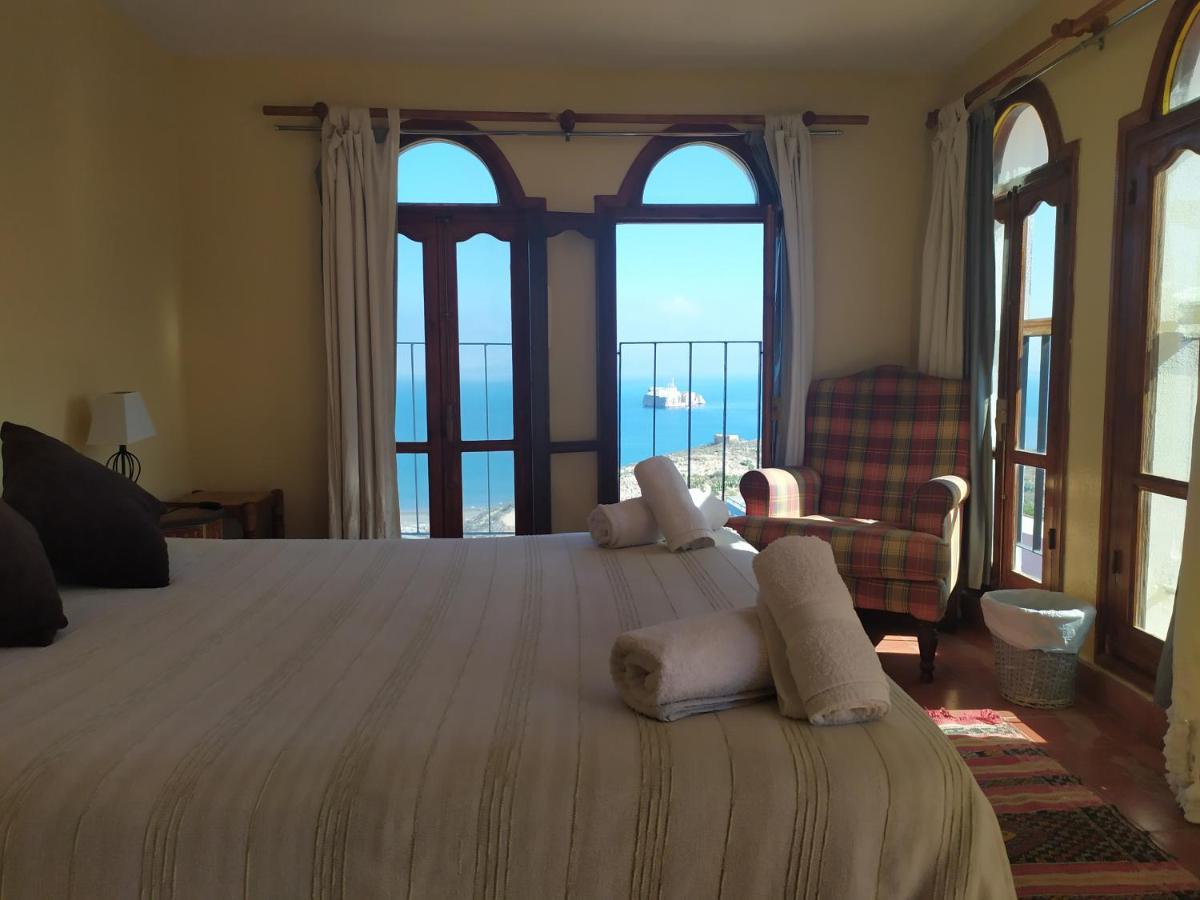 Casa Paca Alhucemas Guesthouse B&B Bagian luar foto